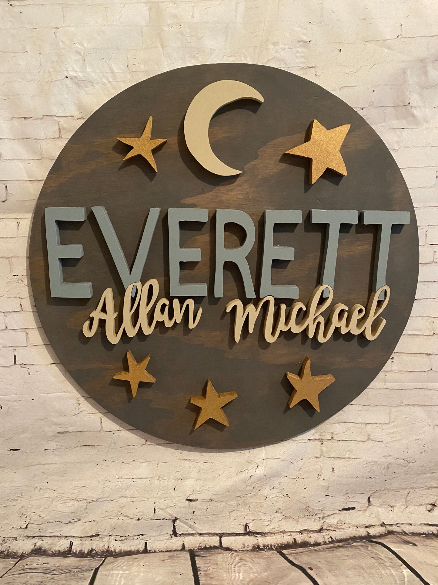 Round Nursery Name Sign Moon and Stars